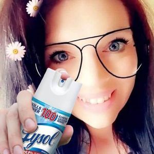 Meet your Posher, Carly